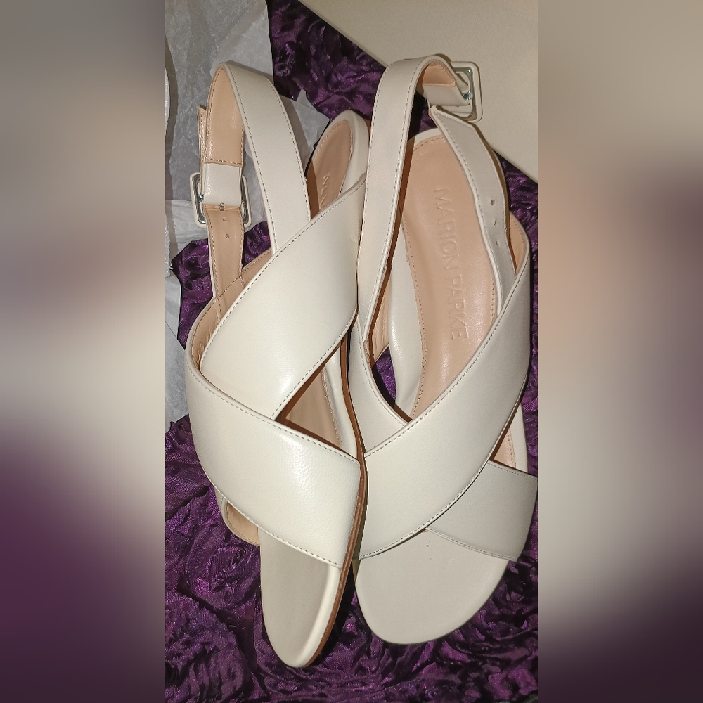 Marion Parke Beige Flats  NEW WITH BOX  RETAIL $595 Size US 8.5
